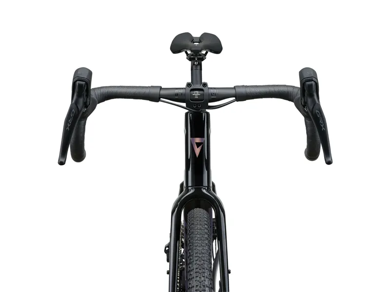 Revolt Advanced 2 Carbon 2025-2
