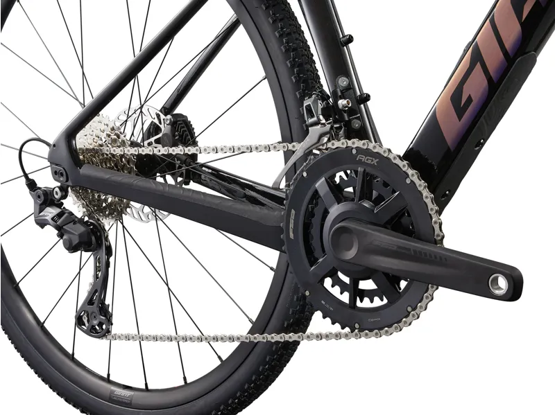 Revolt Advanced 2 Carbon 2025-3