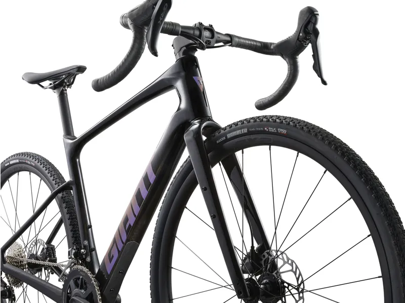 Revolt Advanced 2 Carbon 2025-4