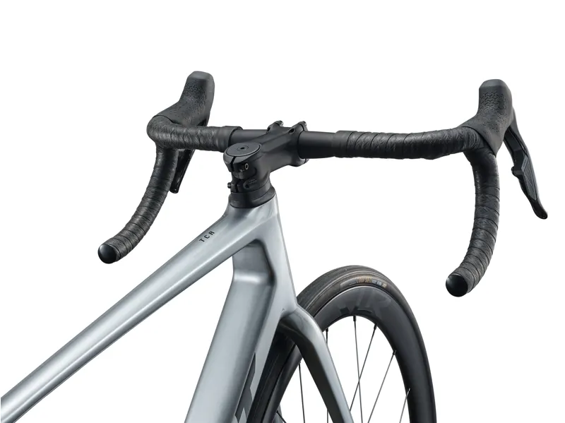 2026 Giant TCR Advanced Pro 1 AXS Tech Silver-2